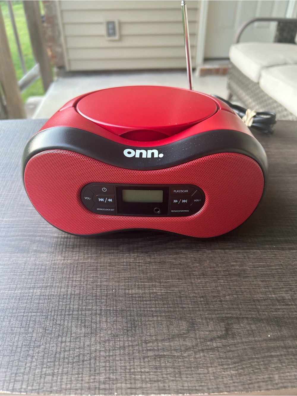 onn. Portable Bluetooth CD Boombox with Digital FM Radio Tested Works EUC
